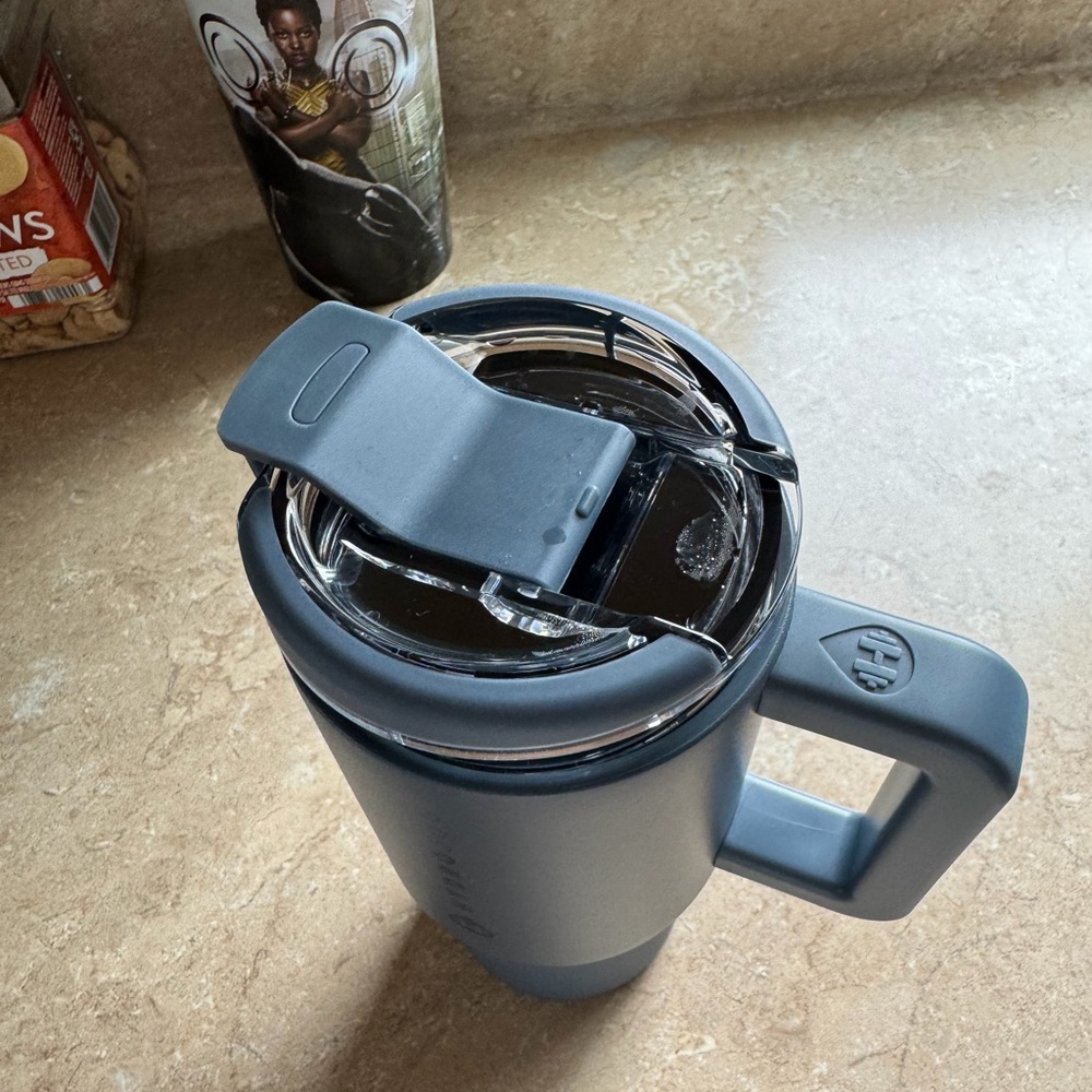 Hydrojug Cascade Blue Insulated Coffee Travel Mug with Lid 20 ounces